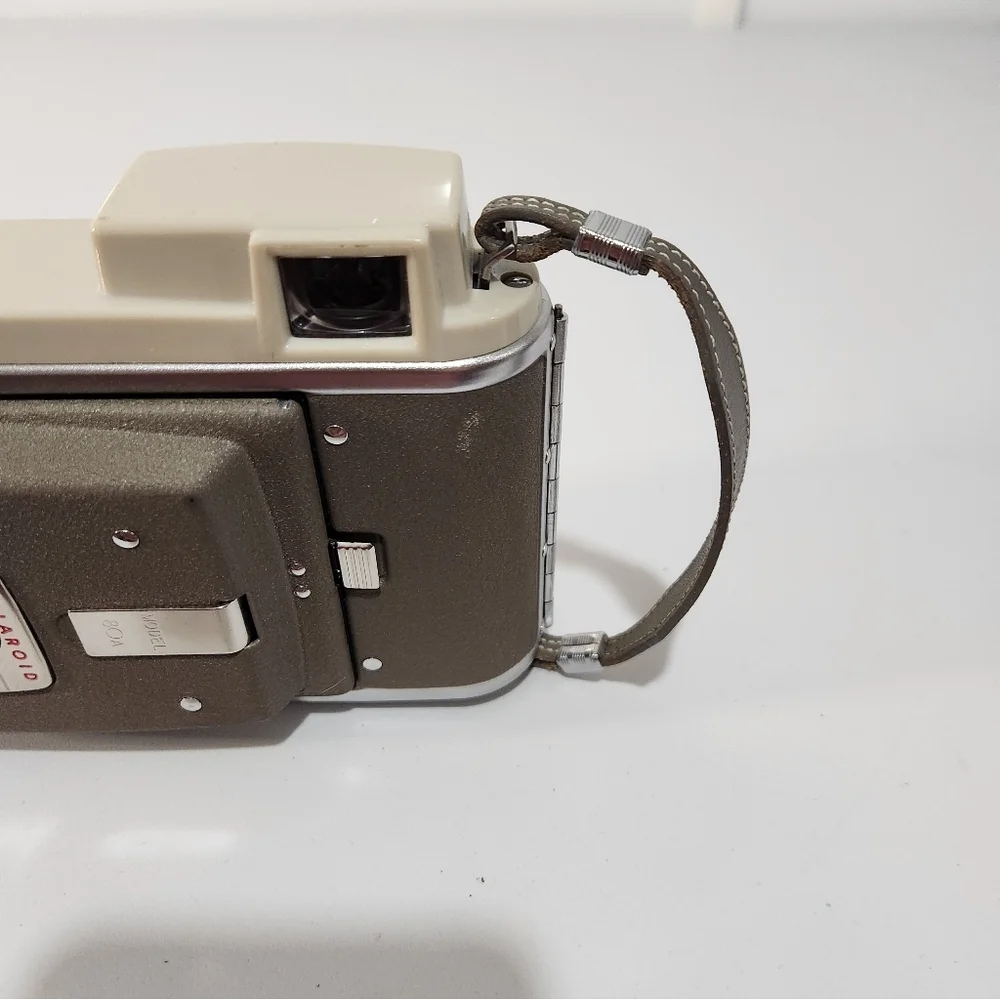 Vintage Polaroid Highlander Land Camera